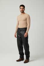 Cargar imagen en el visor de la galería, Camiseta Veil ML (Arena)