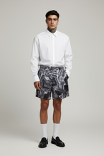 Cargar imagen en el visor de la galería, Short Box (Monolito)