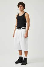 Cargar imagen en el visor de la galería, Short Essential (Blanco)
