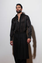 Load image into Gallery viewer, Camisa Yves (Rayas negro y plata)
