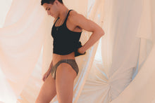 Load image into Gallery viewer, Deep Tank Top (Black)