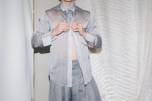 Load image into Gallery viewer, Camisa Yves (Chiffón Gris)